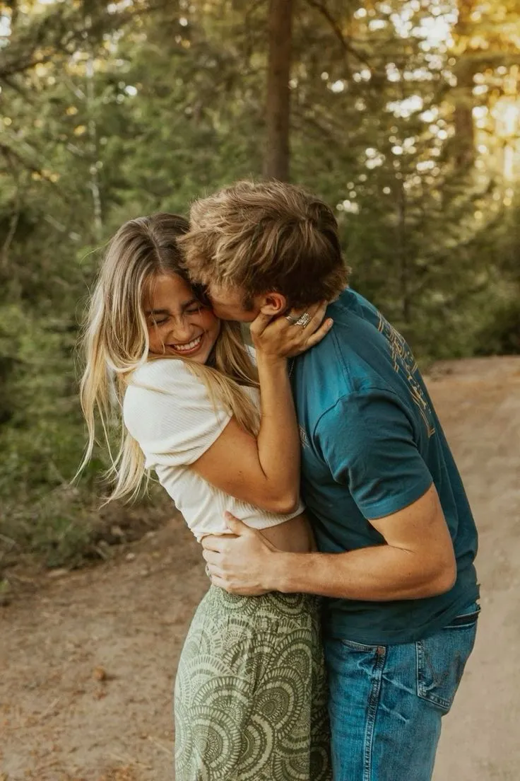 Cute Couple Pictures