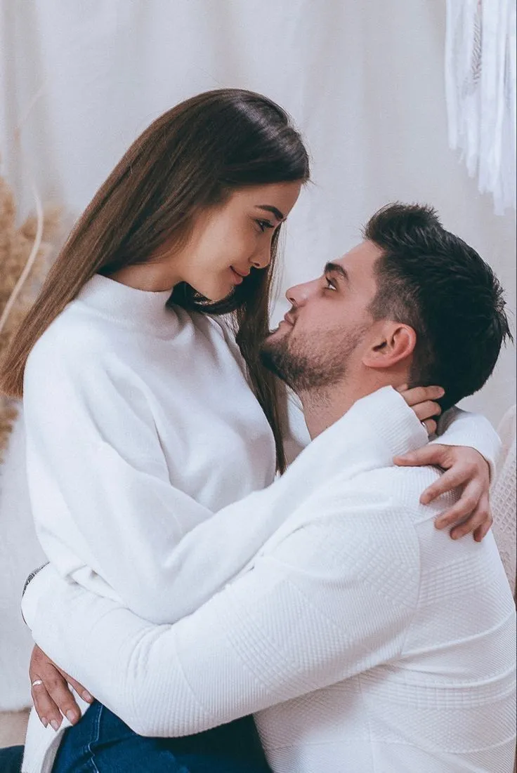 Cute Couple Pictures