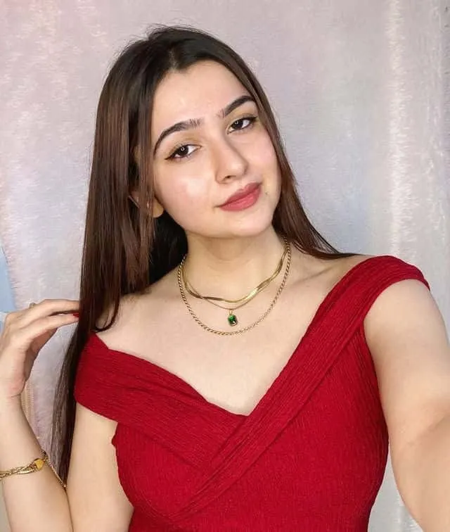 Cute Girl Pic