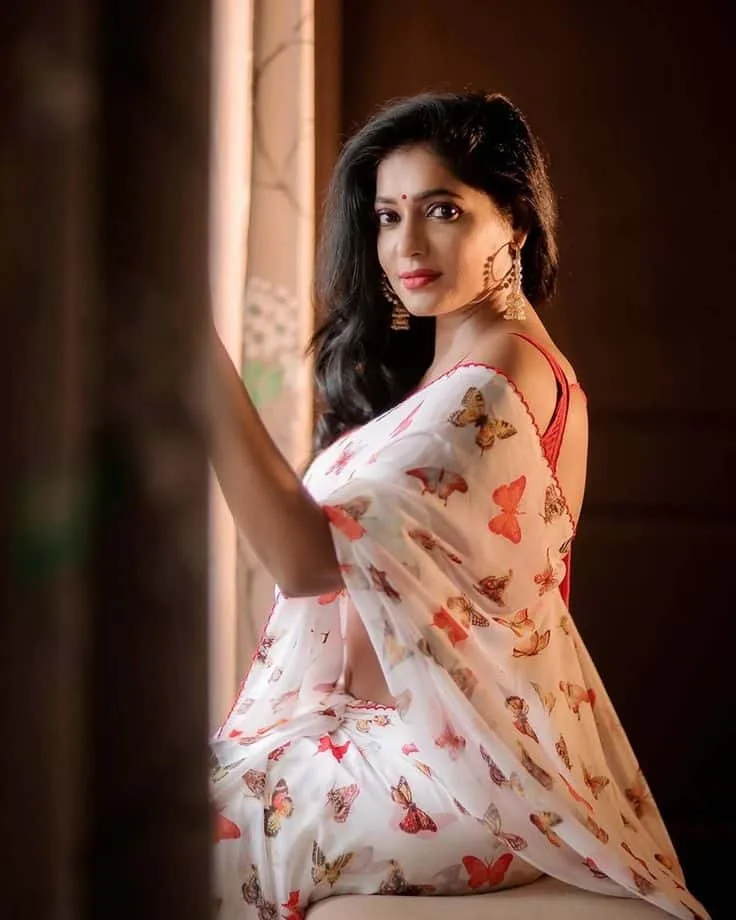 Cute Girl Pic For Dp