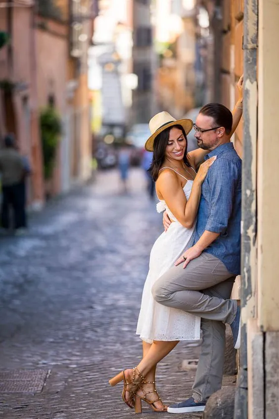 Modern Cute Couple DP