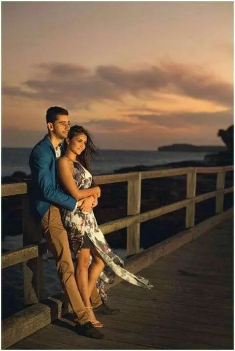 Modern Cute Couple DP