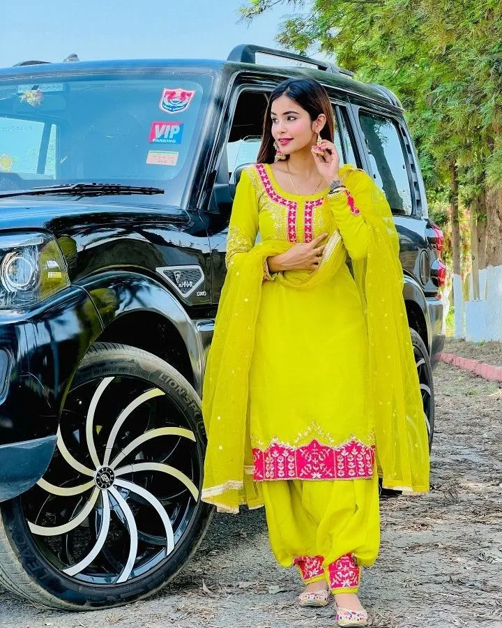 Punjabi Girls Dp