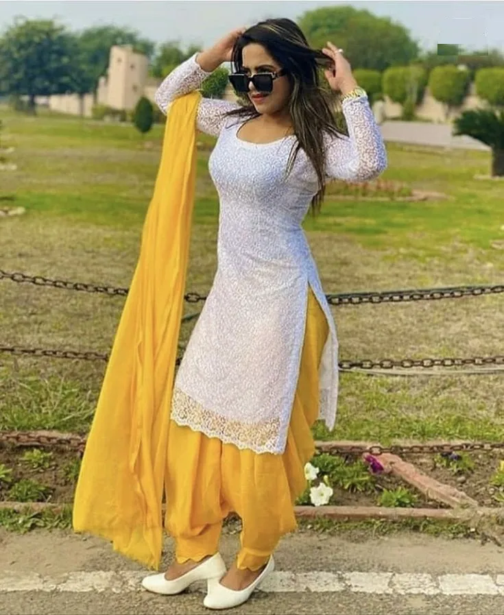 Simple Punjabi Girl Photo