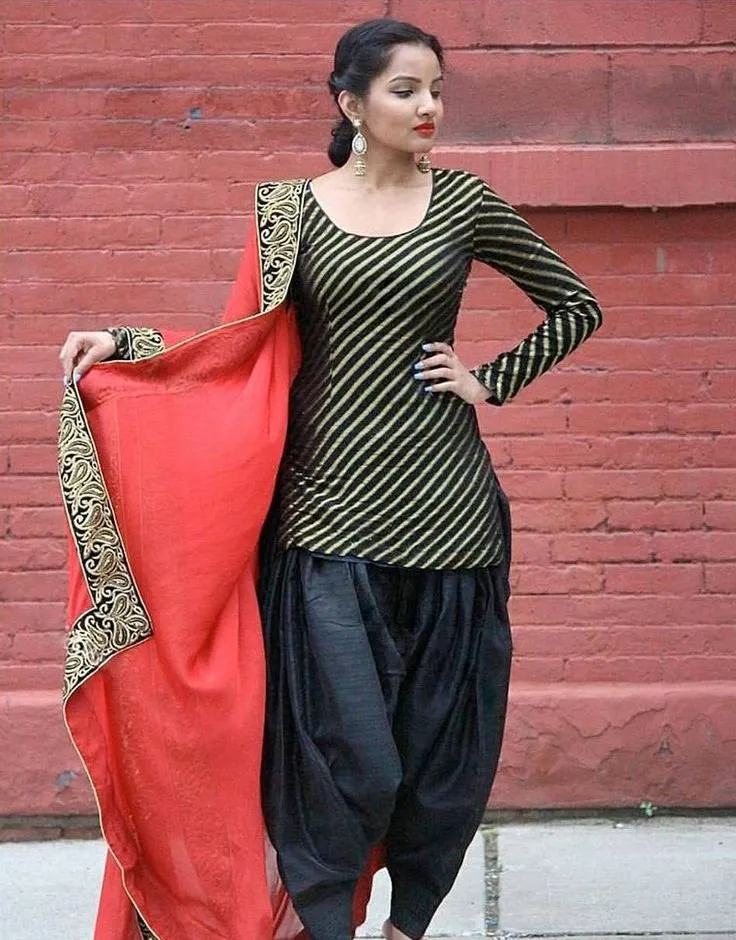 Simple Punjabi Girl Photo