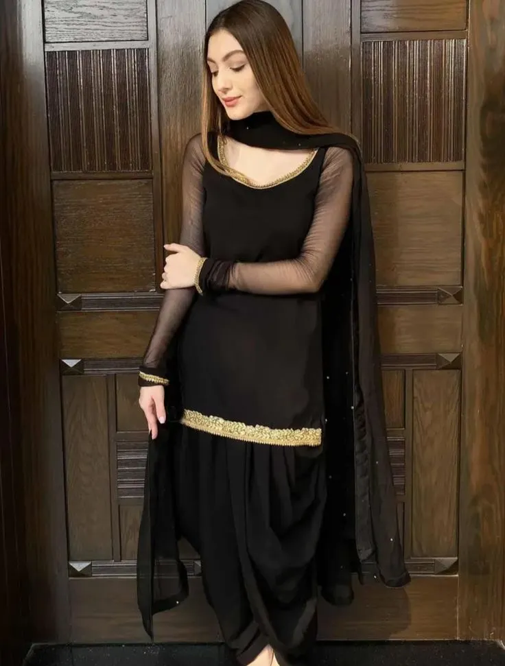 Stylish Punjabi Girl Pic
