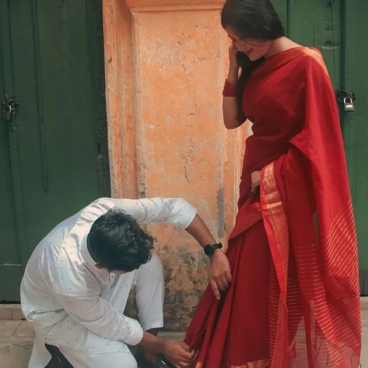 Attractive Couple DP