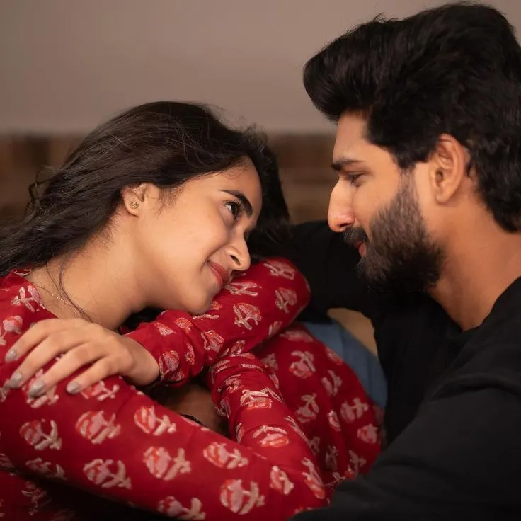 Romantic Couple DP